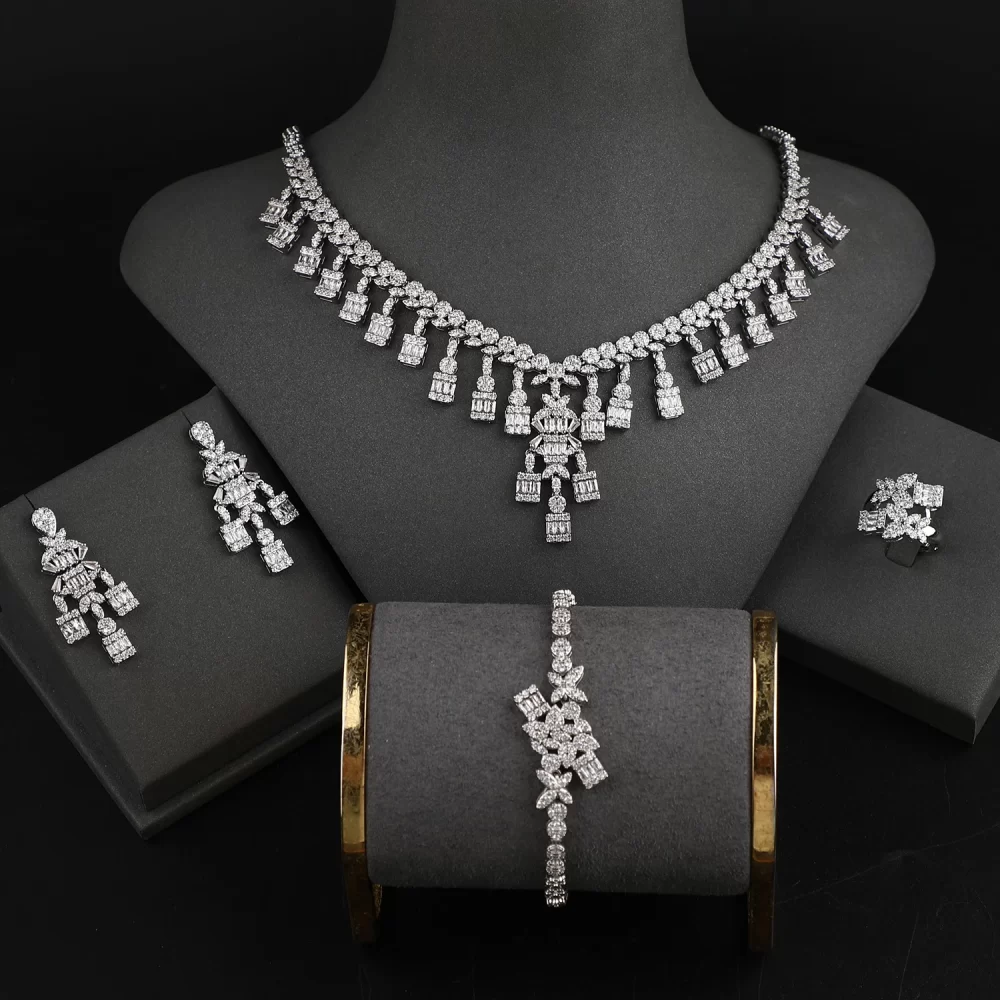 4-Piece bling zircon charm necklace set jewelry for women Dubai UAE Bridal Banquet Party Wedding Jewelry Sets