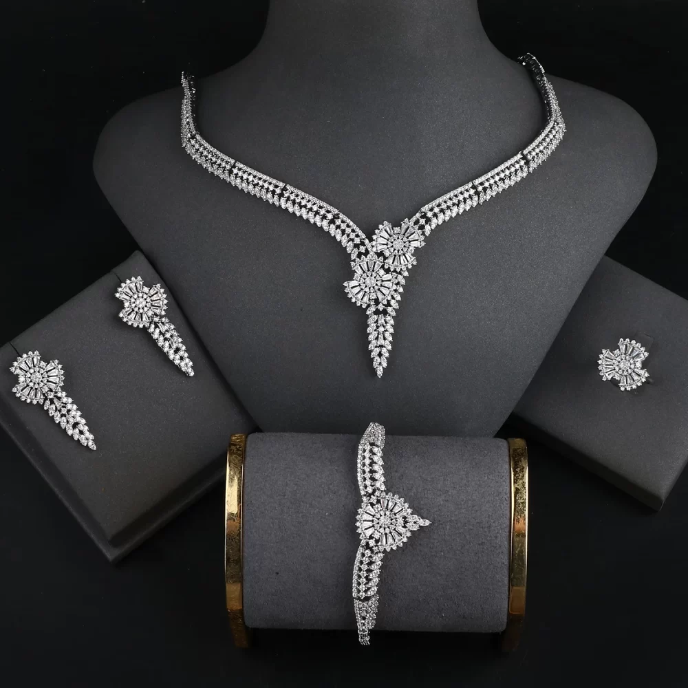 4pcs Wedding Jewellery Sets Women Fashion Luxury Exquisite Zircon Necklace Bracelet Earrings Ring Wedding Bridal Jewelry Set