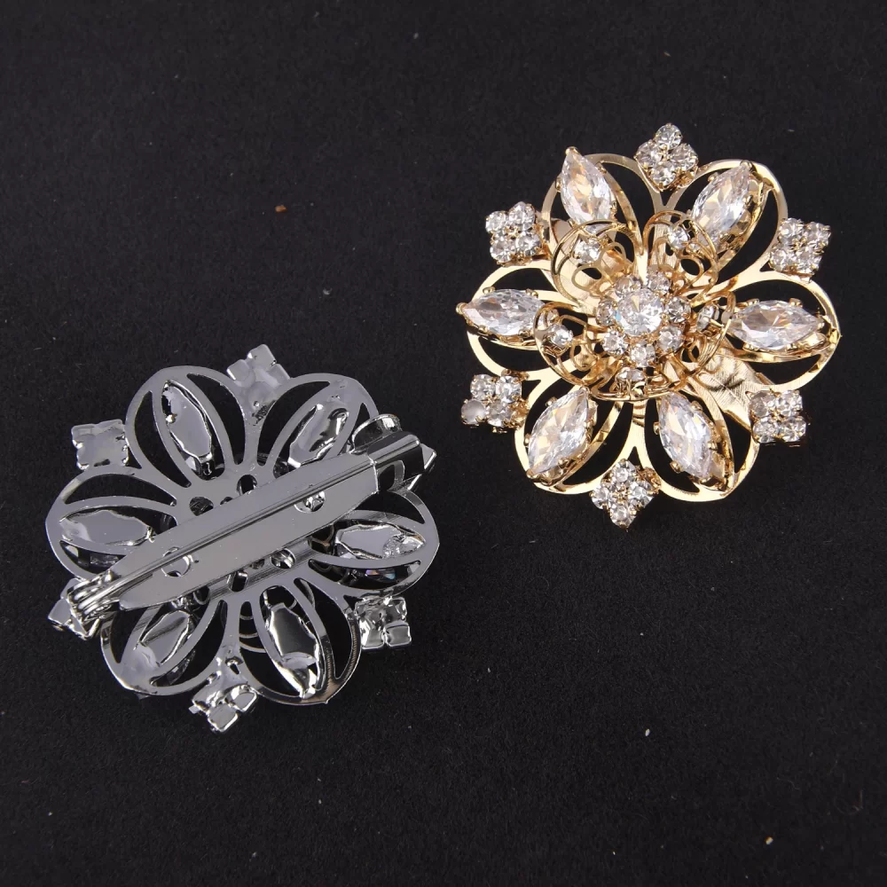 Fashion Jewelry Bling Zircon Gold Plated Hollow 3D Flower Brooches Luxury Women Brooch Pin - Image 6