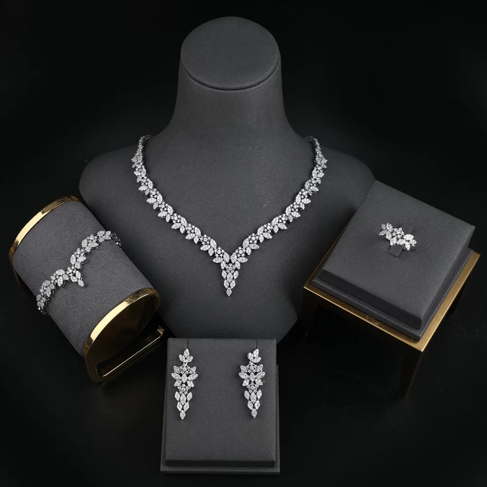 2024 New High Quality Elegant Zircon Necklace Earring 4-piece Set Dubai Bridal Party Jewelry Set - Image 3